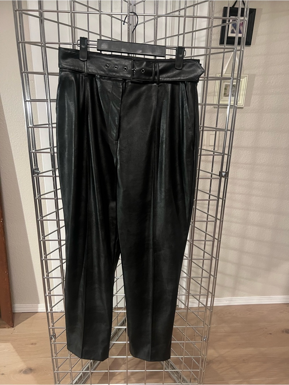 Women’s Ted Baker Black Faux Leather Pleated Pants with Belt